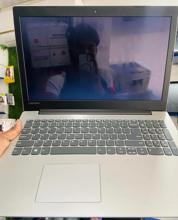 (Refurbished) Lenovo IdeaPad 15-15IKB | Core i3 7th Gen | 8GB RAM | 256GB SSD | Windows 11 Pro | Original Adapter