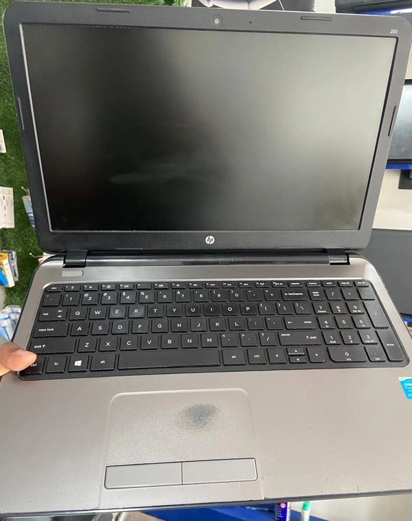 (Refurbished) HP 250 G3 | Core i3 (4th Gen) | 8GB RAM | 256GB SSD | Windows 10 | Original Adapter