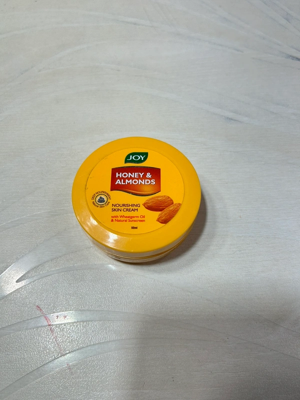 Joy Honey And Almonds (moisturiser) - 200ml