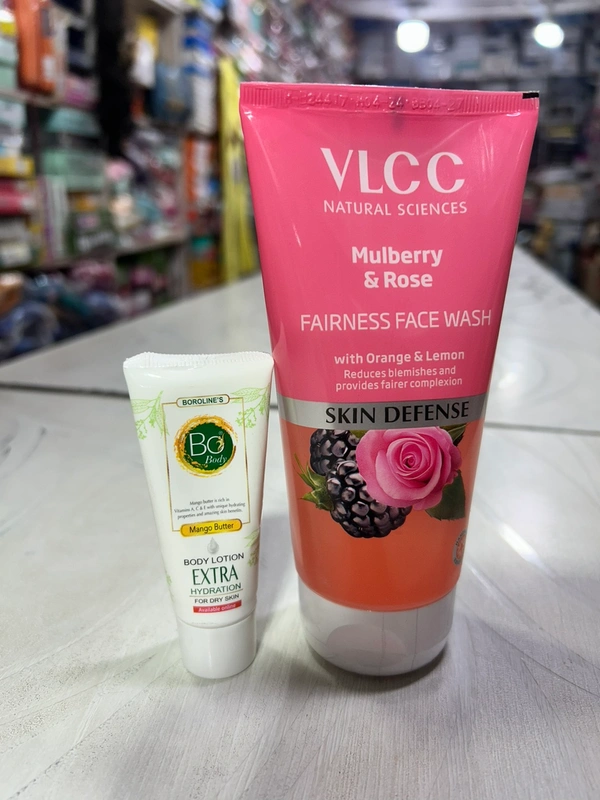 VLCC Fairness Face Wash With Free Bololine Lotion - 150ml
