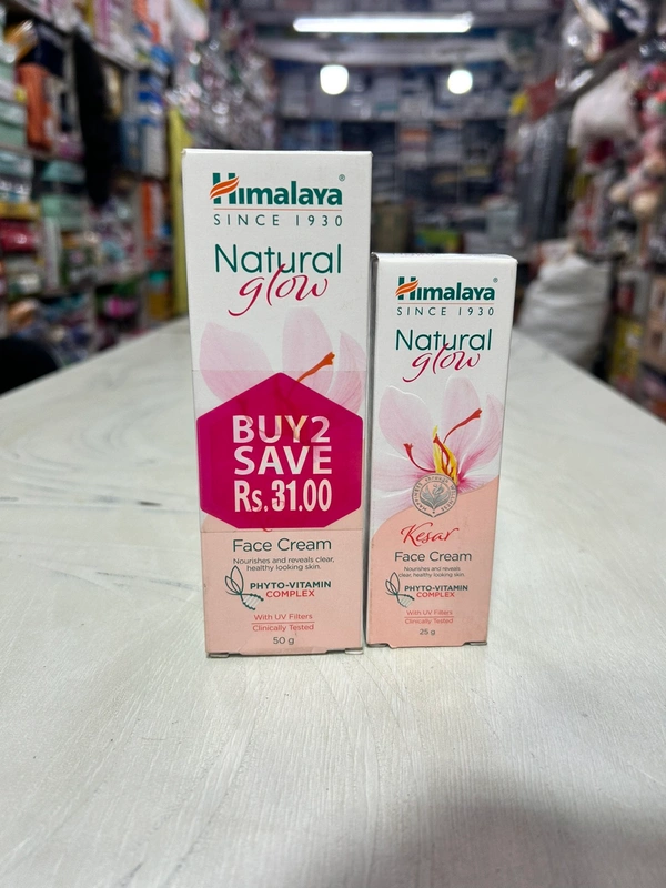 Himalaya Natural Glow Kesar Face Cream - 25gm