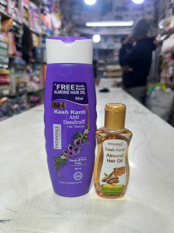 Patanjali Kesh Kanti Anti- Dandruff Shampoo With Free Kesh Kanti Almond Hair Oil - 180ml