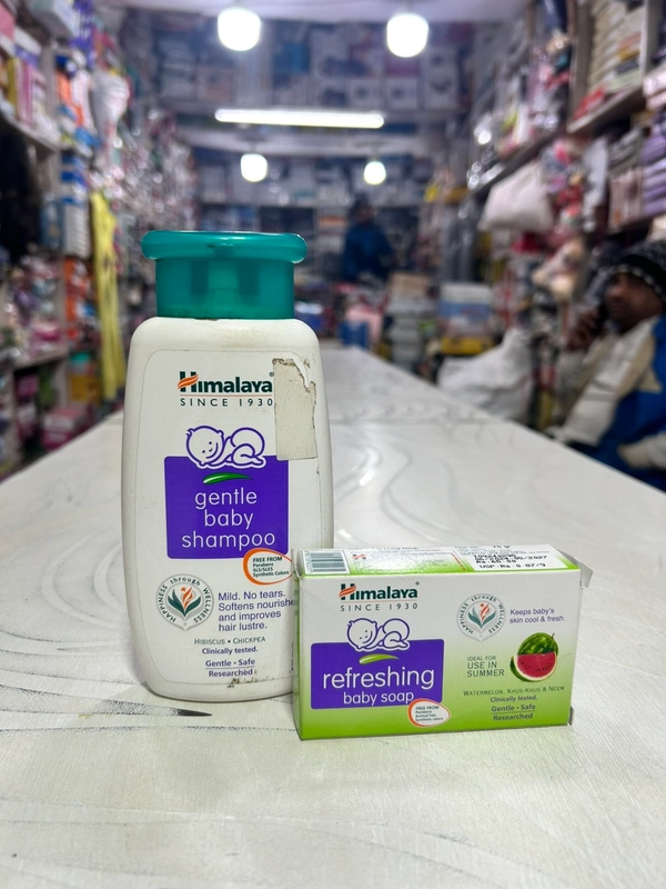 Himalaya Baby Shampoo & Free Baby Soap With (200ml Pack) - 200ml