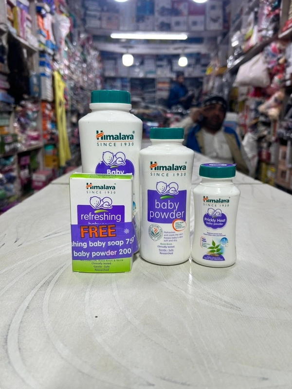 Himalya Baby Powder & Free Himalaya Baby Soap With (200gm Pack) - 50gm