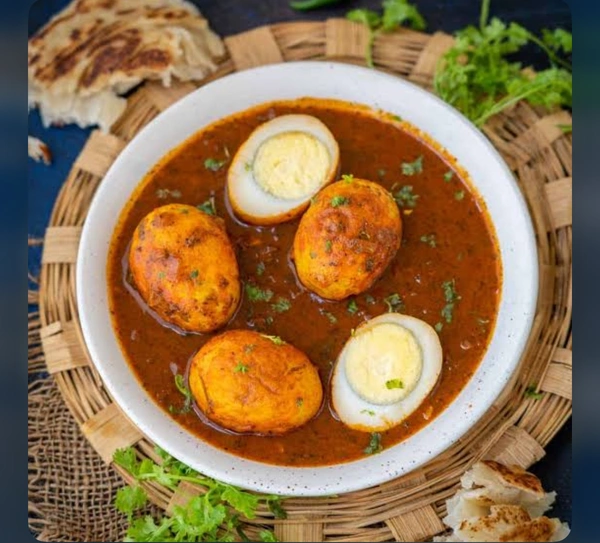 Anda Curry  - 2 Eggs, Half Plate