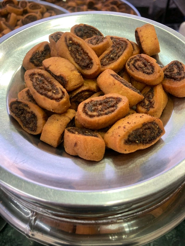 SOFT BHAKHARWADI 200 GM