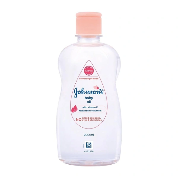 Johnson's Baby Oil with Vitamin E, Non-Sticky for easy spread and massage, 200ml