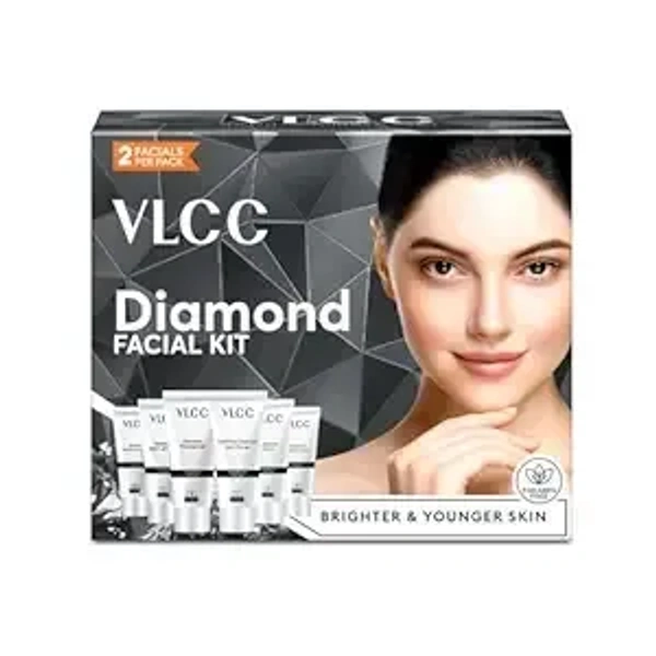 VLCC Diamond Facial Kit - 60g | Purifying with Parlour Glow | Improves Elasticity, Brightens and Helps Lighten Patchy, Damaged Skin | with Colloidal Diamond...