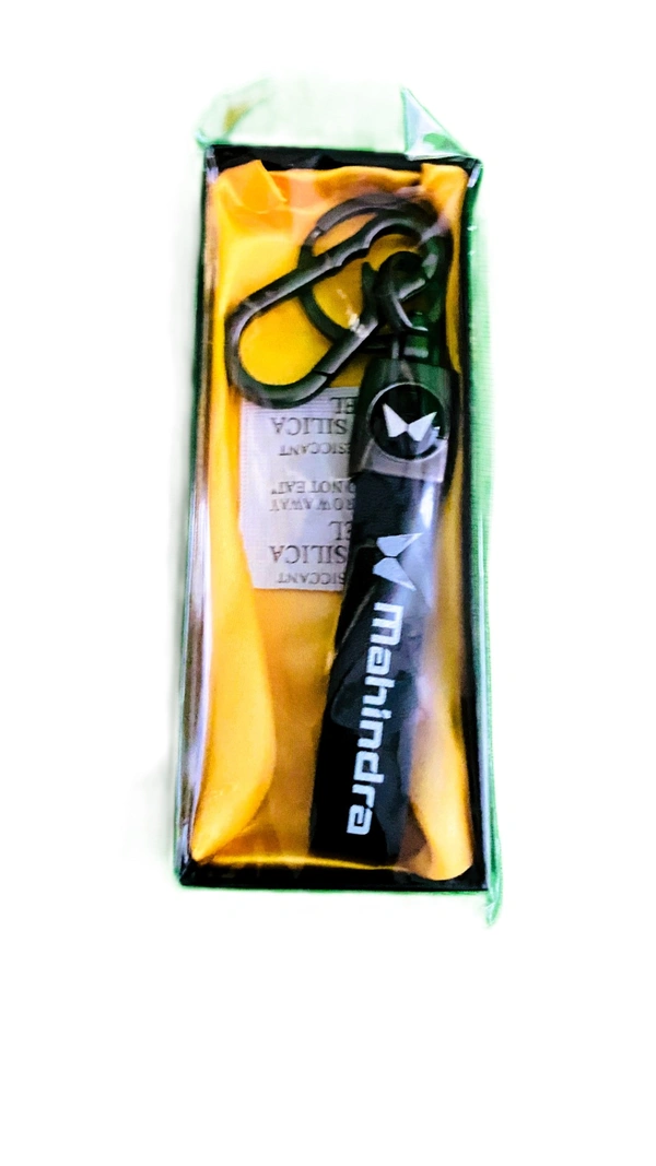Mahindra Leather Car Keychain Stainless Steel Hook Heavy Duty Keychain - Black
