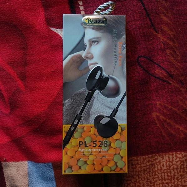 Headphone...