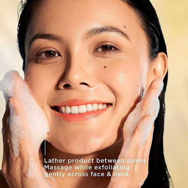 POND'S Pond's Detan Face Wash for Tan Removal in Just 7 Days | Contains Vitamin C and Niacinamide | Facewash for All Skin Types, - 100g