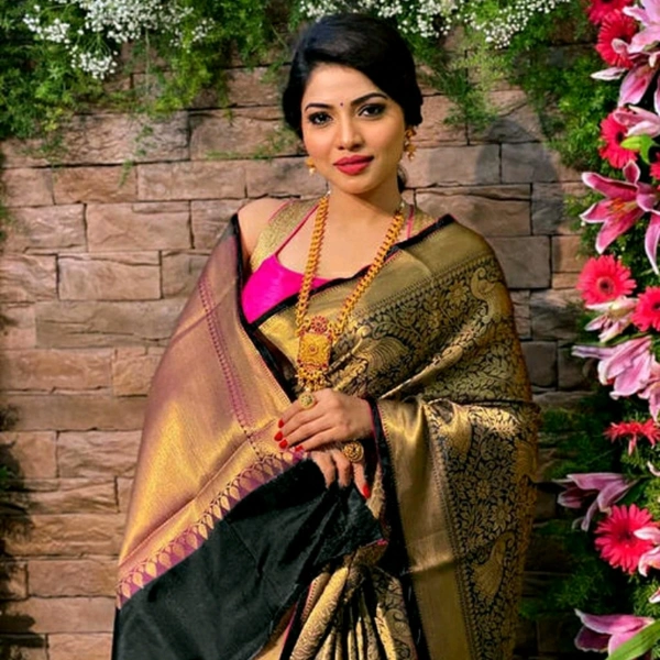 Banarasi Sarees - Black-Golden