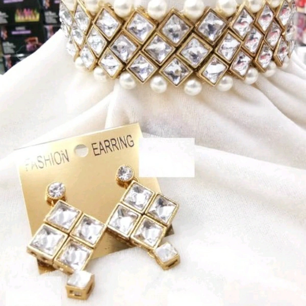 Choker Sets - white