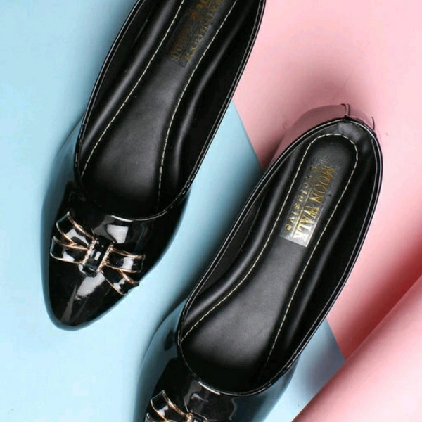 Footwear For Women - Black, IND-7