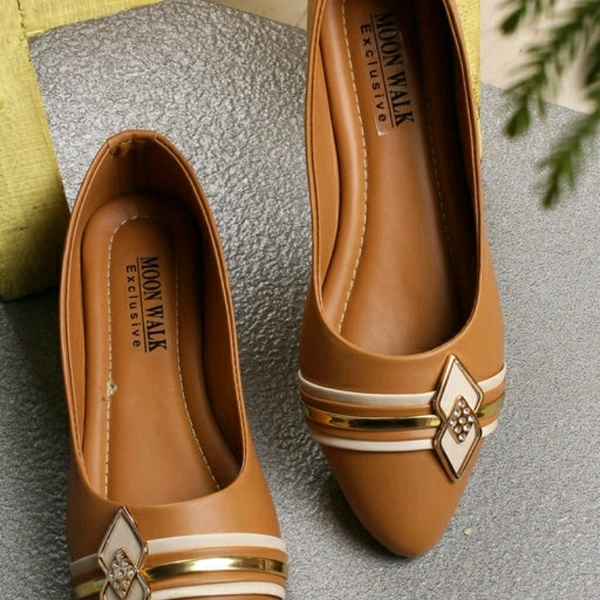 Footwear For Women - Brown, IND-7