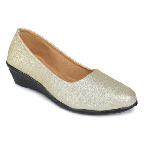 Footwear For Women - Gold, 5