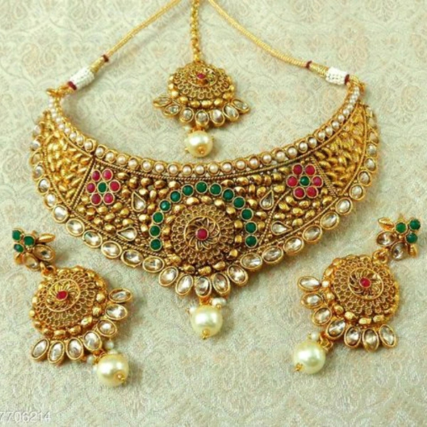 Golden Jewellery Set