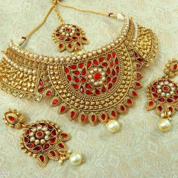 Golden Jewellery Set