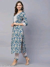 Kurti Set For Women  - S