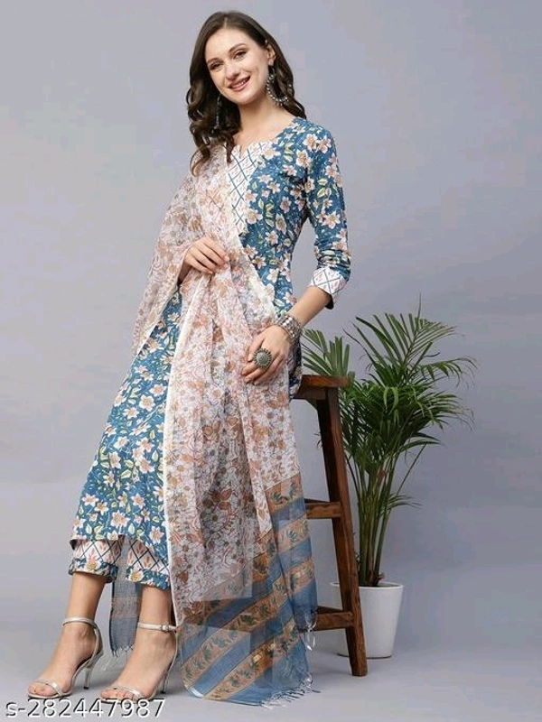 Kurti Set For Women  - M