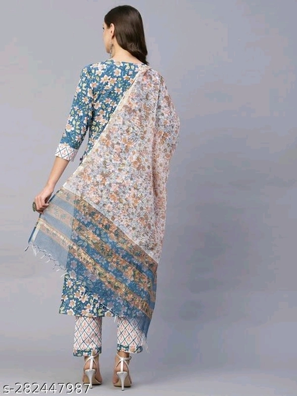 Kurti Set For Women  - M