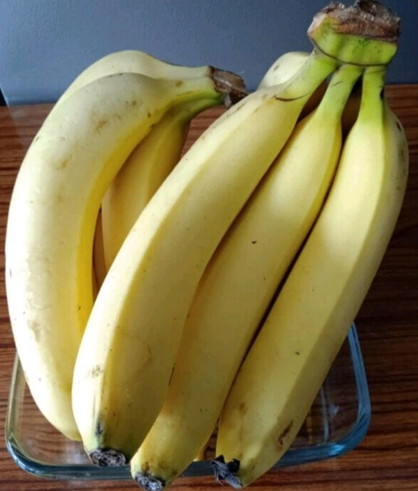BANANA(ROBUSTA) - 6PICES
