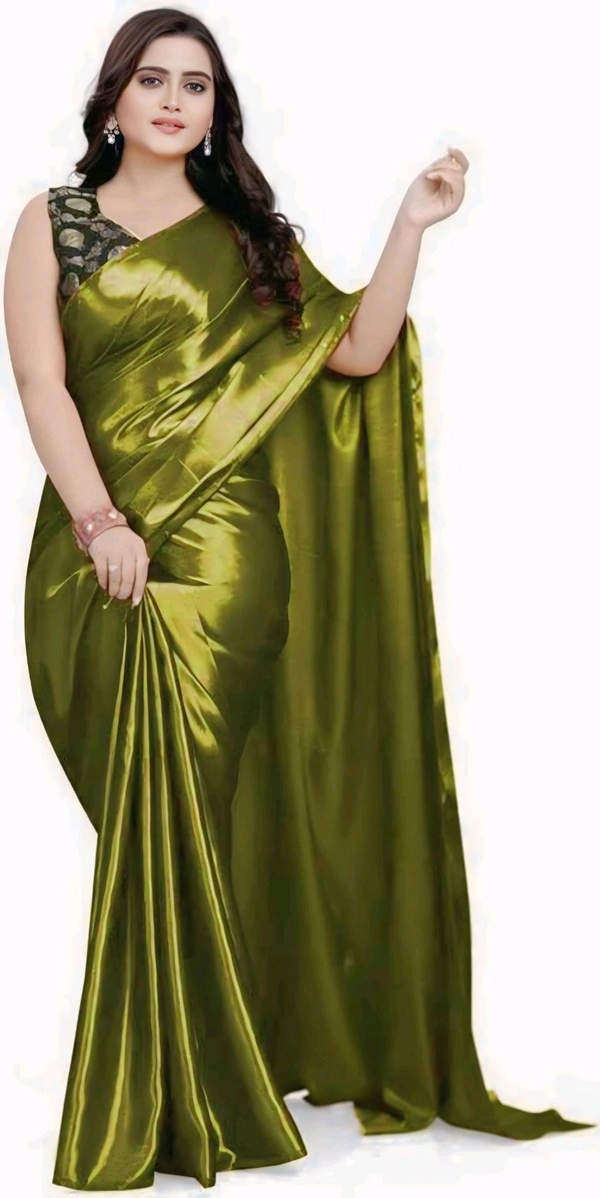 sana silk satin silk Green saree with Blouse. Elevate your elegance with this luxurious Sana Silk Satin Saree. Crafted from premium quality satin silk.  - Free Size