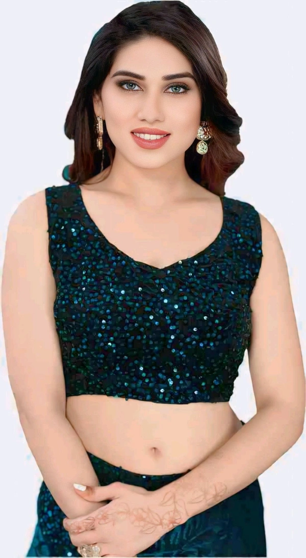 KASHAVI REFINED SAREE. The Keshavi Refined Saree is a masterpiece of elegance and sophistication, perfect for those seeking a blend of tradition and modernity. - Free Size