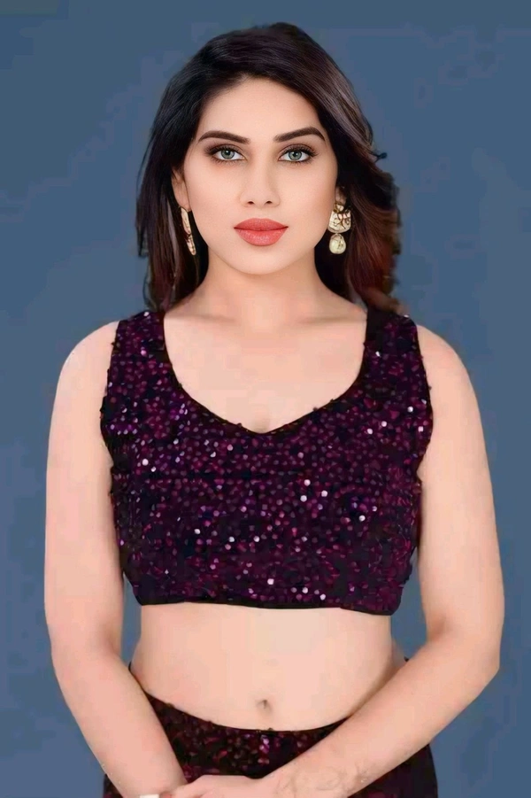 The Sanskriti vastra Refiend Saree With Blouse.  - Free Size