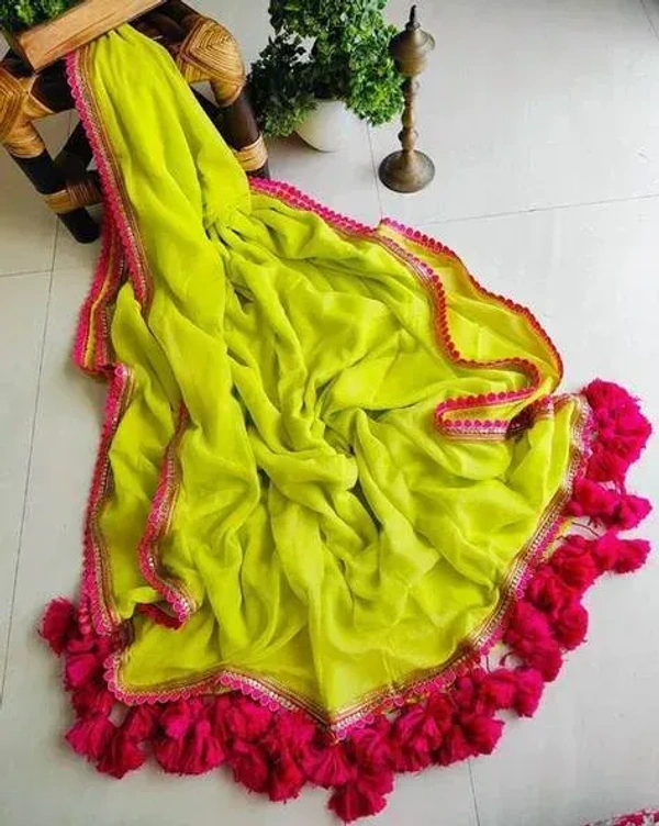 Trending Bollywood Saree With Fancy Lace