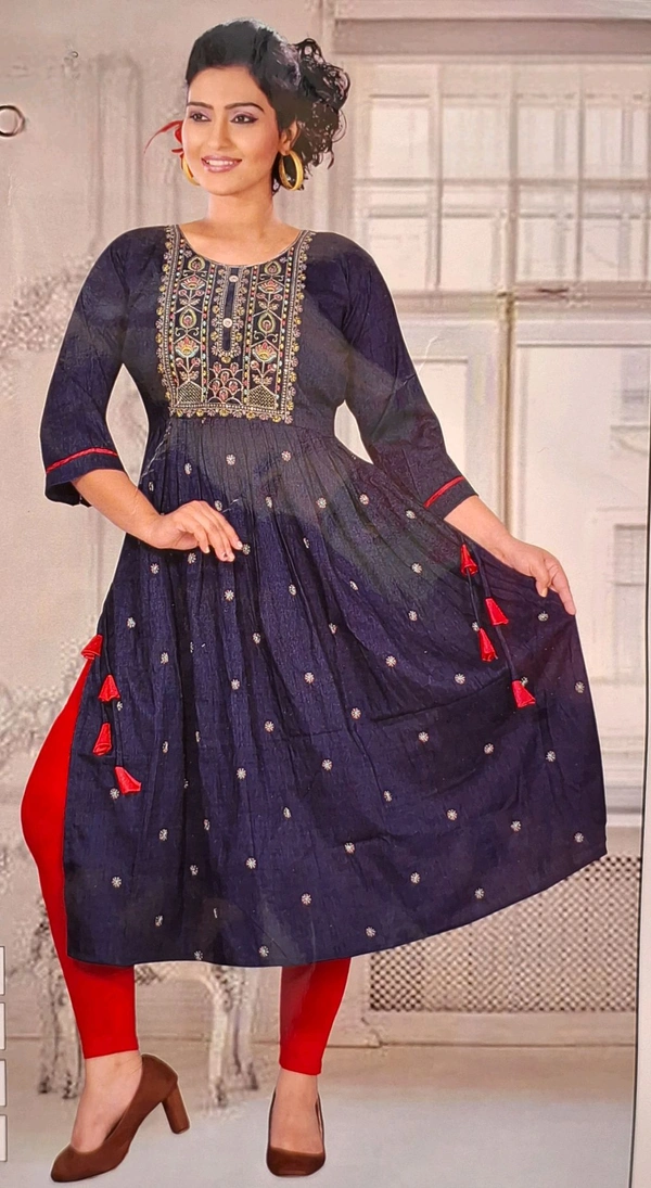 Nayra Round kurti - M
