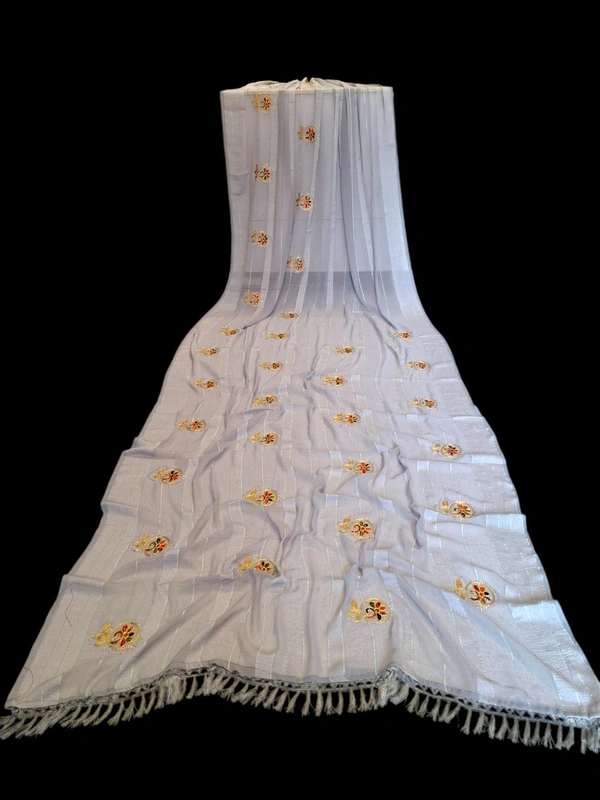 FULLBOOTAA  Embroidery Work Saree