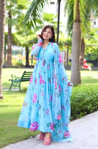 New Party Wear Look Fox Gerorrget Gown With Dupatta  pant - blue