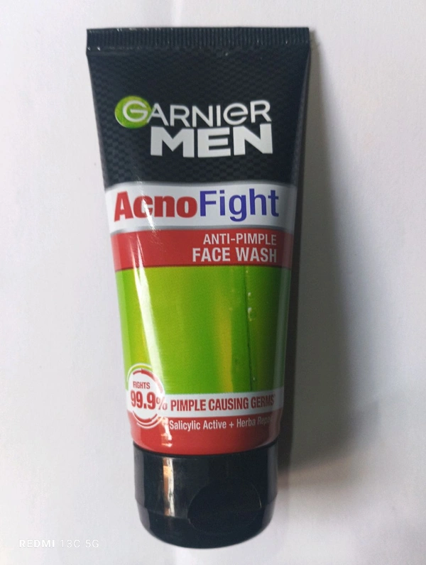 Garnier Men Acno Fight  - 50 Gram