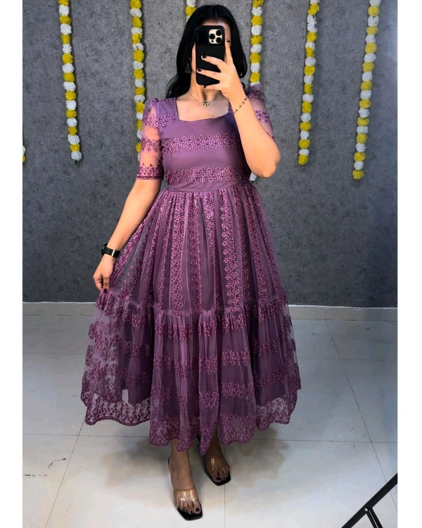 Princess Frock - M, Onion