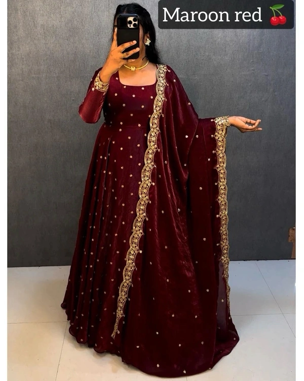 Maha space gown
Regular price
Rs. 1,199.00 - s, maroon red