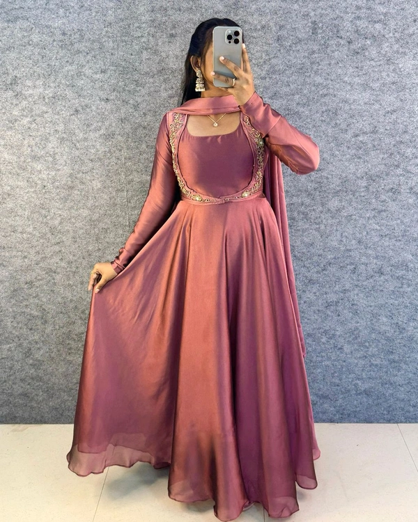 3 In 1Gown - XL, Onion