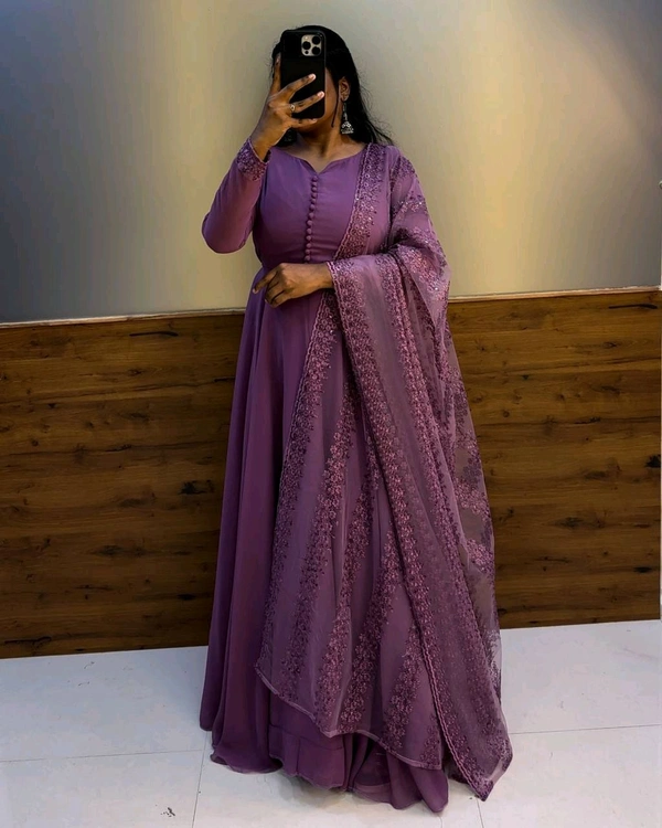 Pongal Gown - M, Onion