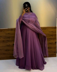 Pongal Gown - L, Onion