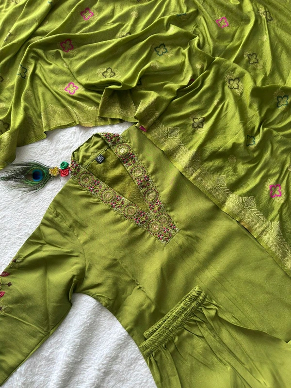 Mehandi Green -Niya - XL