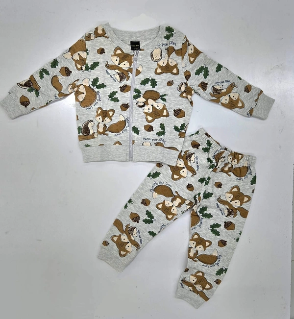 Kid's Track Suit - 6-7 yrs