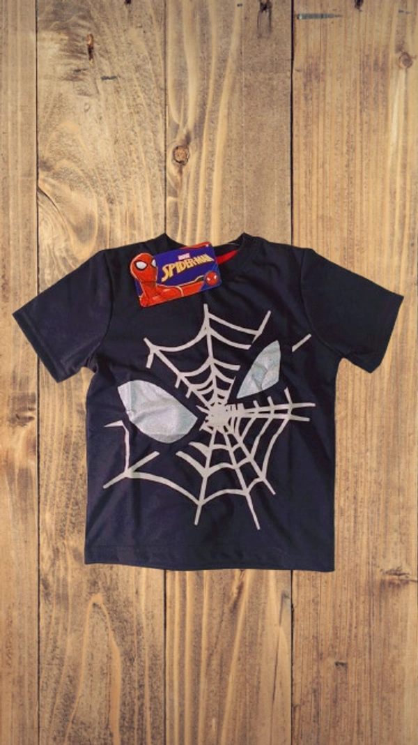 Spiderman Round Neck Tshirt - 5-6 yrs