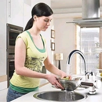 D DESIGN 1 L Instant Water Geyser (Instant Electric Water Geyser For Kitchen Bathroom LED Temperature, White)