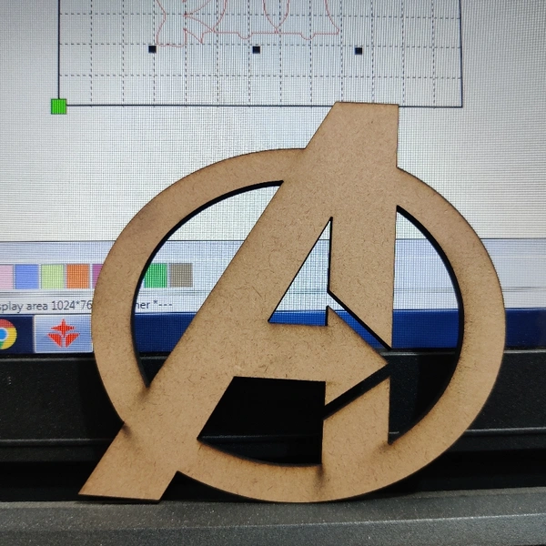 Mdf Avengers - natural, size 4inch thickness 5.5mm