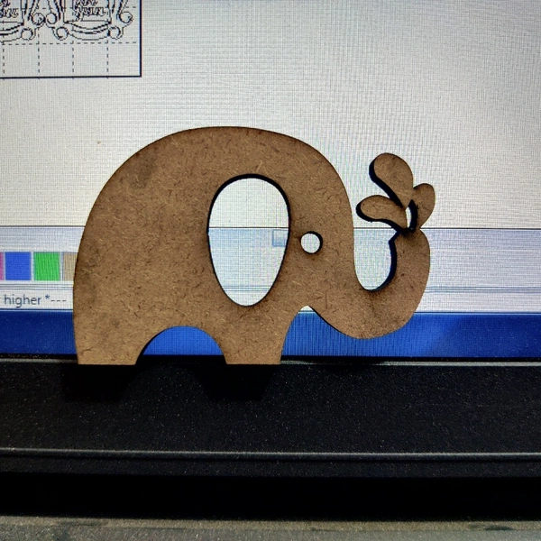 MDF Elephant  - natural, width 4inch thickness 5.5mm