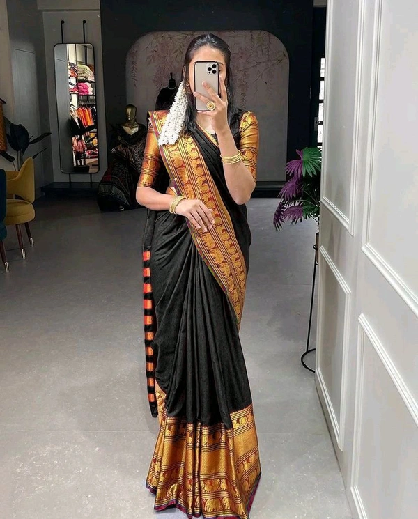 Narayani Pattu Original zari weaving kanjeevaram Saree With zari weaving rich pallu and heavy zari weaving border