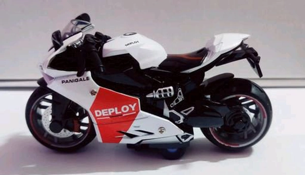 Miniature Sport Toyz Die-cast Alloy Motorbikes  1:14 Scale Alloy Metal  - 1:14