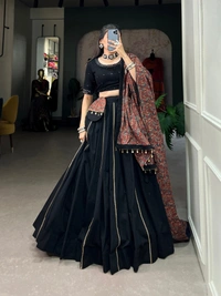 Wrap yourself in the elegance of pure cotton with delicate Gota Patti touch-ups, perfect for any festive occasion 🥰navratri collection - #lehengacholi #cottonlehengacholi #chaniyacholi #ghaghracholi #traditionallehenga #cottonchaniyacholi #garbadress #printednavratrilehenga  