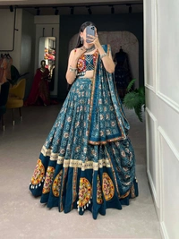 Radiate Festive Elegance in a Pure Rayon Navratri Chaniya Choli, Complete with Sophisticated Printed Foil Work and Gamthi Patch & Lace Touch-Up 💫