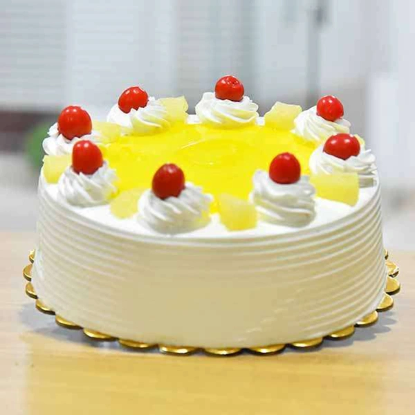 PINNAPLE SUPREME CAKE - 500 GM